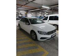 Sahibinden Volkswagen Passat 1.5 TSi Impression 2021 Model  17.000 km Beyaz