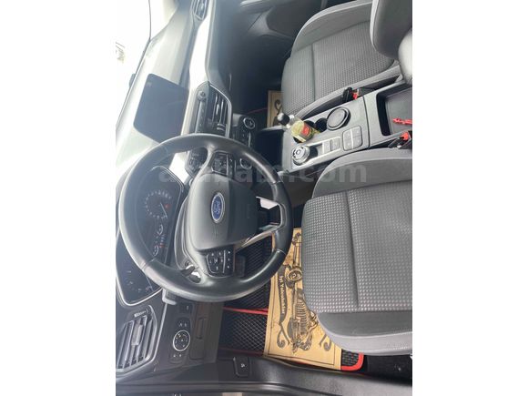 Sahibinden Ford Focus 1.5 TDCi Titanium 2020 Model  62.000 km Füme