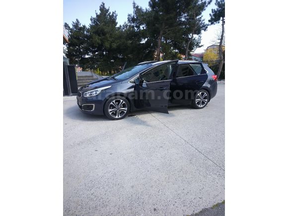 Sahibinden Kia Ceed 1.6 CRDi Concept Plus SW 2017 Model İstanbul