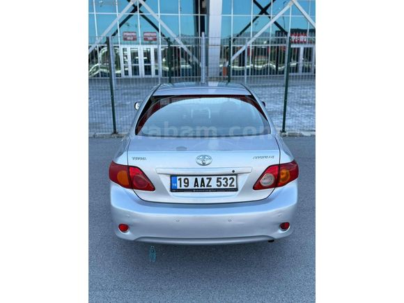 COROLLANIN GRİ TONU