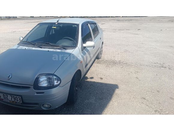 Sahibinden Renault Clio 1.4 2001 Model