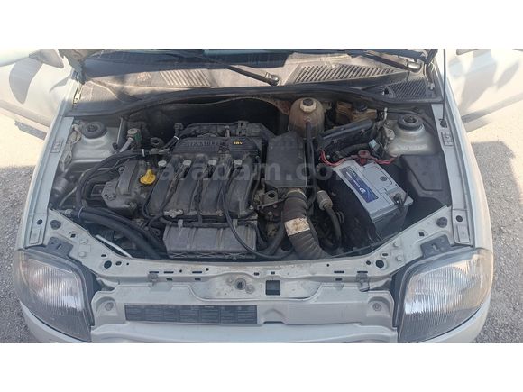 Sahibinden Renault Clio 1.4 2001 Model