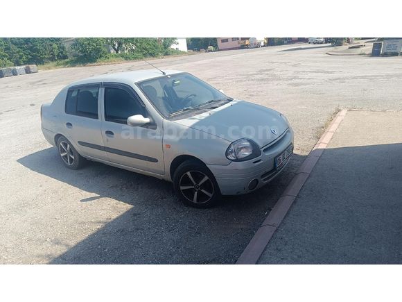 Sahibinden Renault Clio 1.4 2001 Model