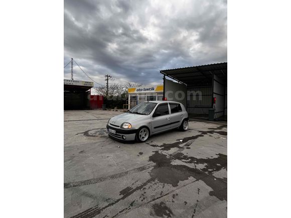 Sahibinden Renault Clio 1.4 RTA 2000 Model 