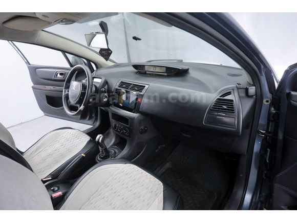 Citroen C4 1.6 HDi SX 2007 Model