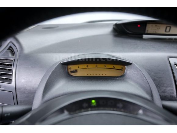 Citroen C4 1.6 HDi SX 2007 Model