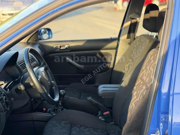 -EGE AUTO'DAN-2000/VW BORA/1.6 COMFORTLINE/DEĞİŞENSİZ