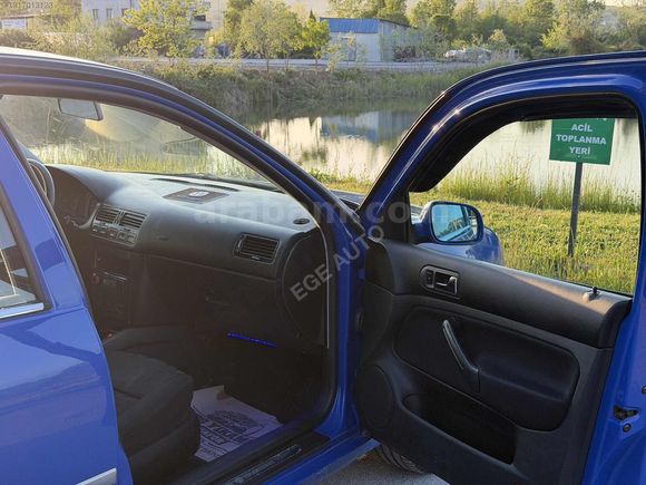 -EGE AUTO'DAN-2000/VW BORA/1.6 COMFORTLINE/DEĞİŞENSİZ