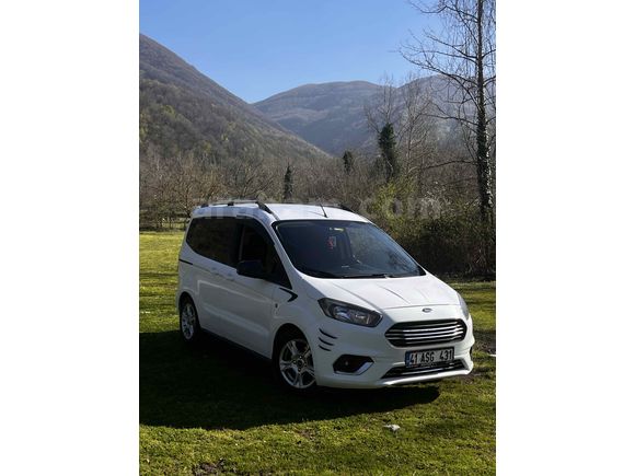Sahibinden Ford Tourneo Courier 1.5 TDCi Delux 2018 Model 