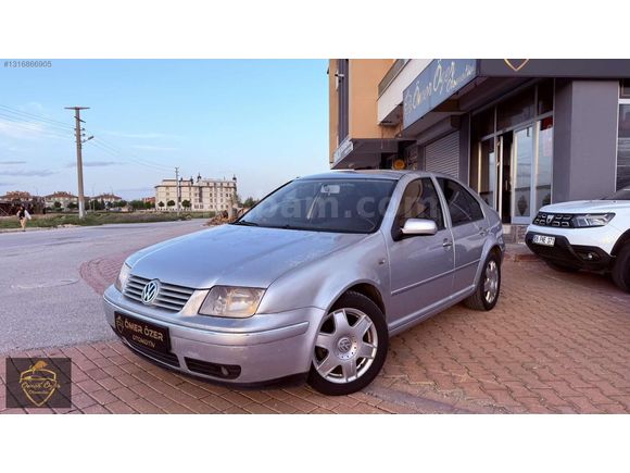 ÖMER ÖZER'DEN 2004 MODEL DEĞİŞENSİZ 1.6 PACİFİC VW BORA