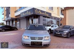 ÖMER ÖZER'DEN 2004 MODEL DEĞİŞENSİZ 1.6 PACİFİC VW BORA