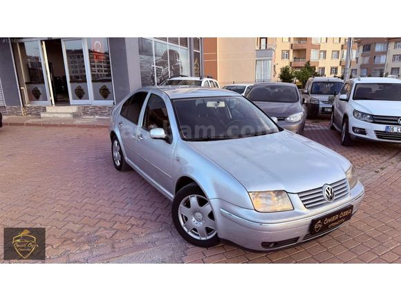 ÖMER ÖZER'DEN 2004 MODEL DEĞİŞENSİZ 1.6 PACİFİC VW BORA