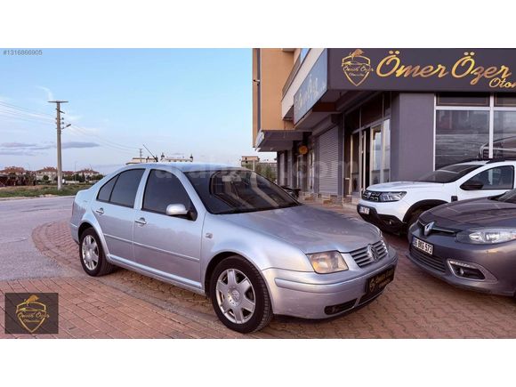 ÖMER ÖZER'DEN 2004 MODEL DEĞİŞENSİZ 1.6 PACİFİC VW BORA