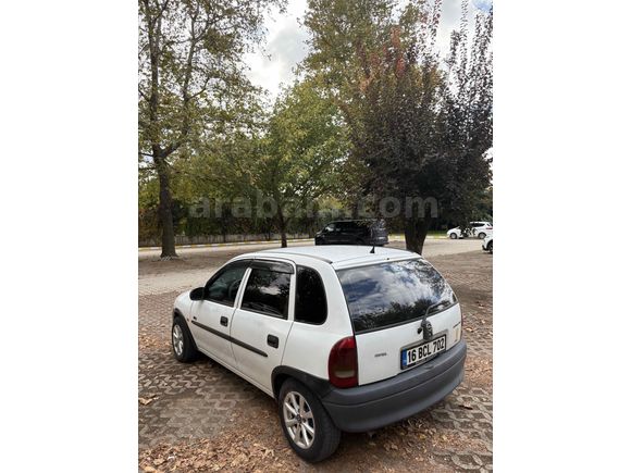 Sahibinden Opel Corsa 1.5 TD 2000 Model 