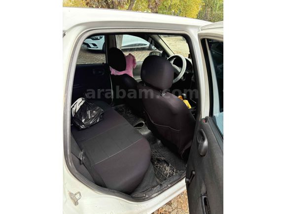 Sahibinden Opel Corsa 1.5 TD 2000 Model 