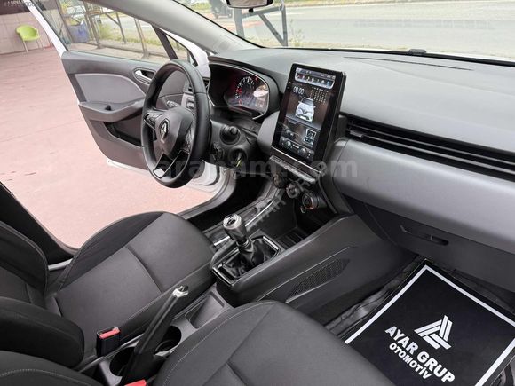 2020 CLİO 1.0 SCE JOY 71 BİN KM DE GENİŞ EKRAN GERİ GÖRÜŞ