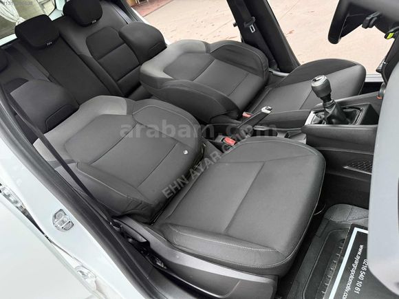 2020 CLİO 1.0 SCE JOY 71 BİN KM DE GENİŞ EKRAN GERİ GÖRÜŞ