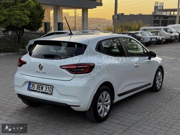 2022 Model Renault Clio Değişensiz Hesaplı