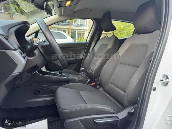 2022 Model Renault Clio Değişensiz Hesaplı