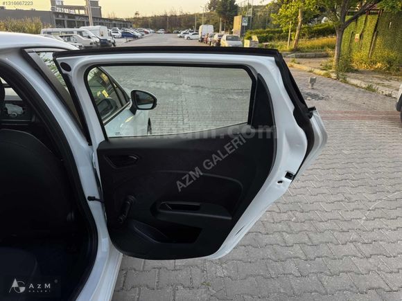 2022 Model Renault Clio Değişensiz Hesaplı