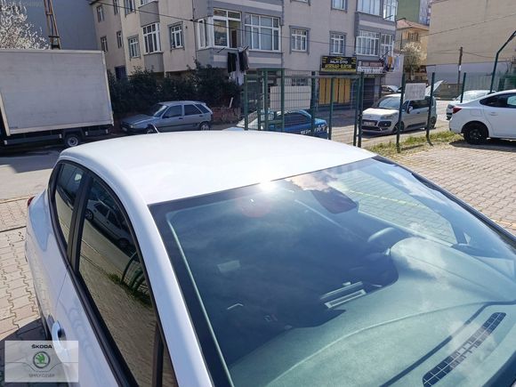 SKODA ÇAKIROĞLU - 2023 RENAULT CLIO 1.0 SCE JOY MANUEL