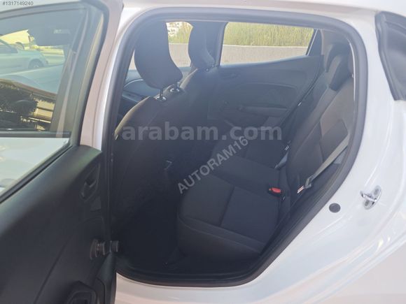 AUTORAM16 'DAN 2022 RENAULT CLİO 1.0 SCE BENZİN