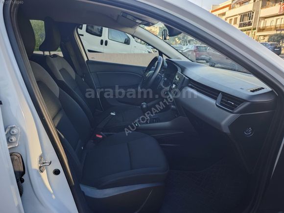 AUTORAM16 'DAN 2022 RENAULT CLİO 1.0 SCE BENZİN