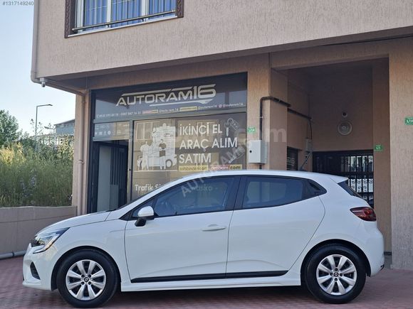 AUTORAM16 'DAN 2022 RENAULT CLİO 1.0 SCE BENZİN