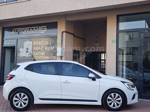 AUTORAM16 'DAN 2022 RENAULT CLİO 1.0 SCE BENZİN