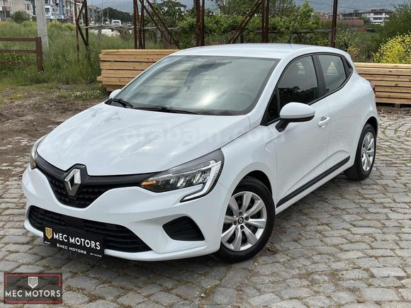 "Mec Motors" 97.250KM Tesla Ekran Renault Clio Hatasız Boyasız