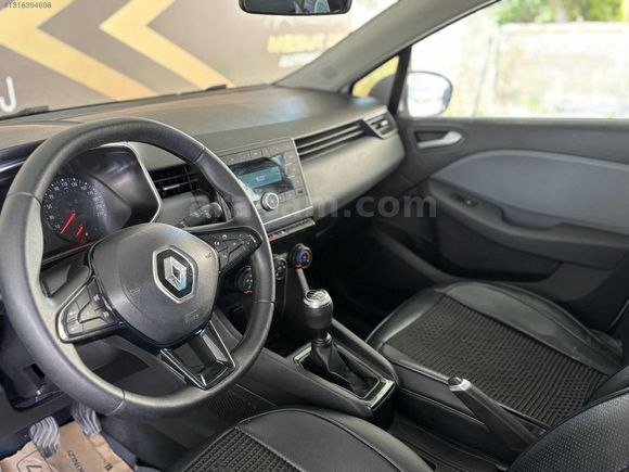 RENAULT CLIO 2020 KREDİ KARTI GEÇERLİ