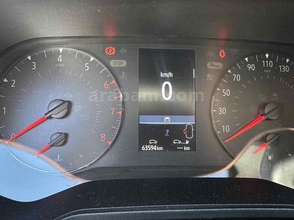 2021 CLIO  60km KARTA 12 taksit
