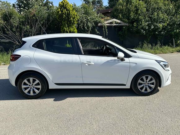 2021 CLIO  60km KARTA 12 taksit