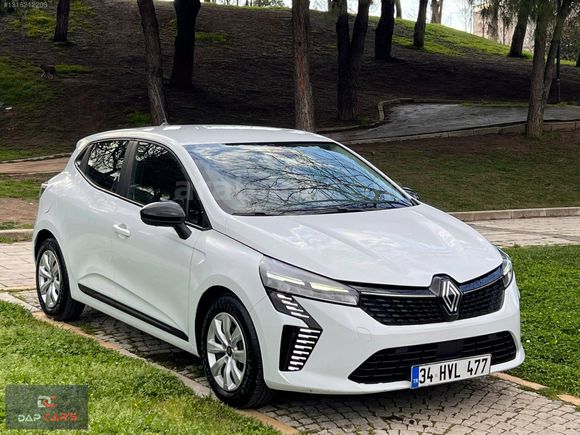2023 MODEL YENİ KASA 2024 ÇIKIŞLI CLİO 1.0 SCE EQUİLİBRE