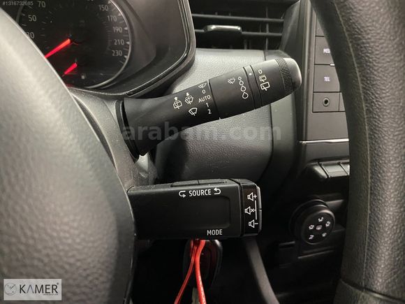 KAMER DEN 2023 MODEL RENAULT CLİO 1.0 SCE JOY BENZİN MANUEL