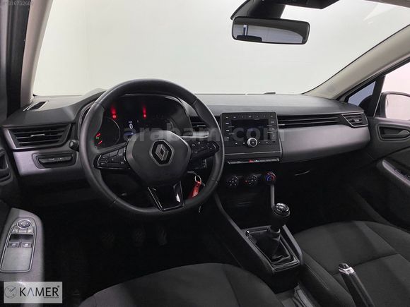 KAMER DEN 2023 MODEL RENAULT CLİO 1.0 SCE JOY BENZİN MANUEL