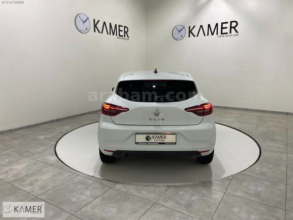 KAMER DEN 2023 MODEL RENAULT CLİO 1.0 SCE JOY BENZİN MANUEL