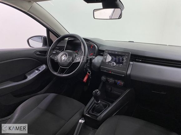 KAMER DEN 2023 MODEL RENAULT CLİO 1.0 SCE JOY BENZİN MANUEL
