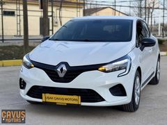ÇAVUŞTAN HATASIZ 2023 CLİO 58.000 KM İLK SAHİBİNDEN