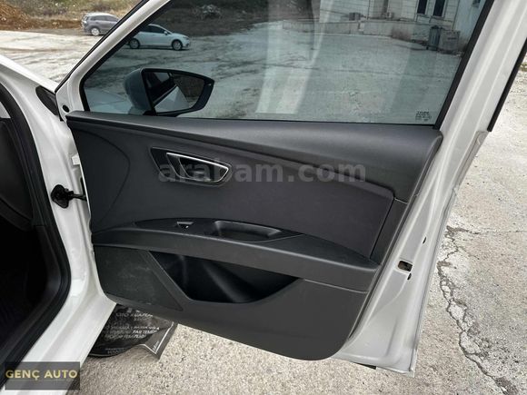 GENÇ AUTO'DAN SEAT LEON 0.68 KREDİ İMKANI İLE