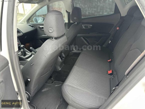 GENÇ AUTO'DAN SEAT LEON 0.68 KREDİ İMKANI İLE