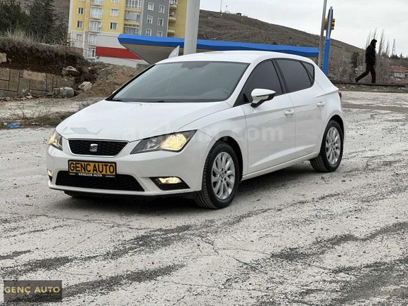 GENÇ AUTO'DAN SEAT LEON 0.68 KREDİ İMKANI İLE