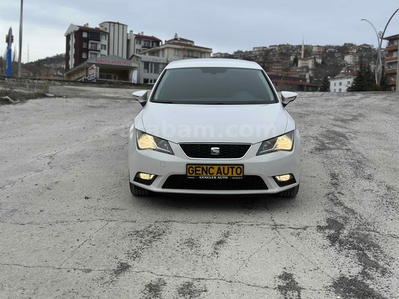 GENÇ AUTO'DAN SEAT LEON 0.68 KREDİ İMKANI İLE