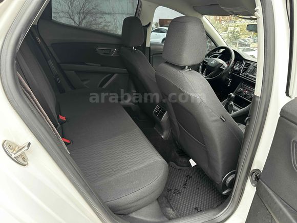 GENÇ AUTO'DAN SEAT LEON 0.68 KREDİ İMKANI İLE