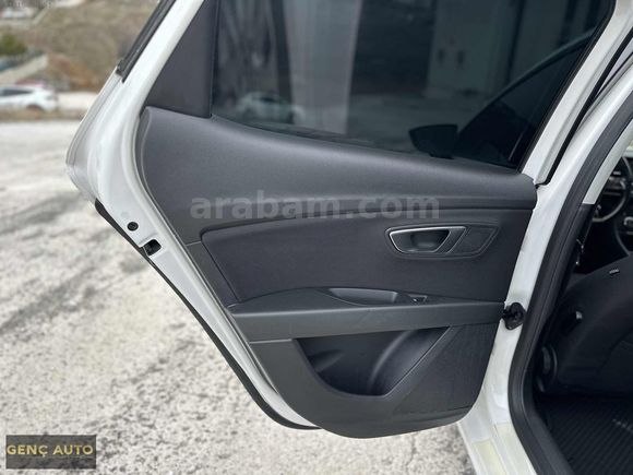 GENÇ AUTO'DAN SEAT LEON 0.68 KREDİ İMKANI İLE