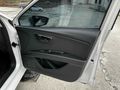 GENÇ AUTO'DAN SEAT LEON 0.68 KREDİ İMKANI İLE