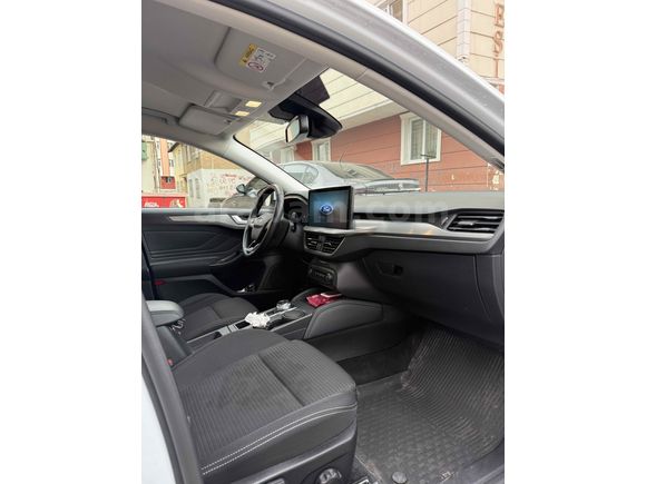 Sahibinden Ford Focus 1.5 TDCi Titanium X 2025 Model 