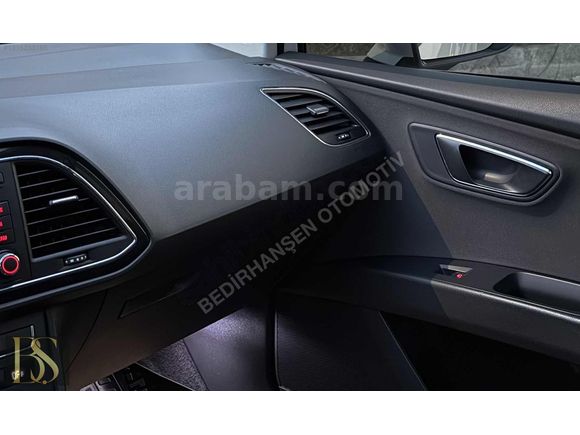 SEAT LEON //CAM TAVAN + OTOMATİK VİTES// ***DEĞİŞENSİZ***