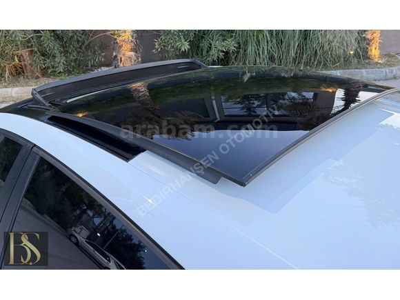 SEAT LEON //CAM TAVAN + OTOMATİK VİTES// ***DEĞİŞENSİZ***