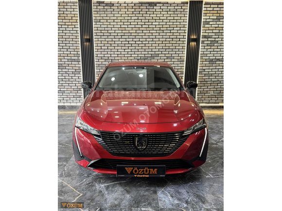 PEUGEOT 308 1.2 ALLURE HATASIZ 95.000 KM 0.48 ORANLA KREDİ